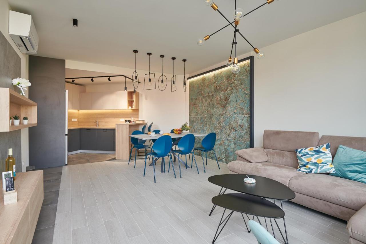 קאבטאט Tiffany Apartments מראה חיצוני תמונה