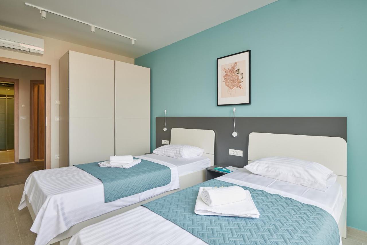 קאבטאט Tiffany Apartments מראה חיצוני תמונה