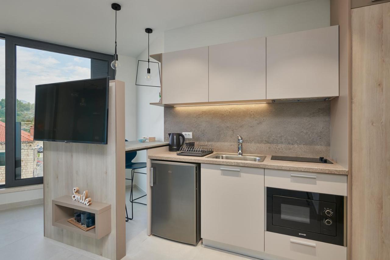קאבטאט Tiffany Apartments מראה חיצוני תמונה