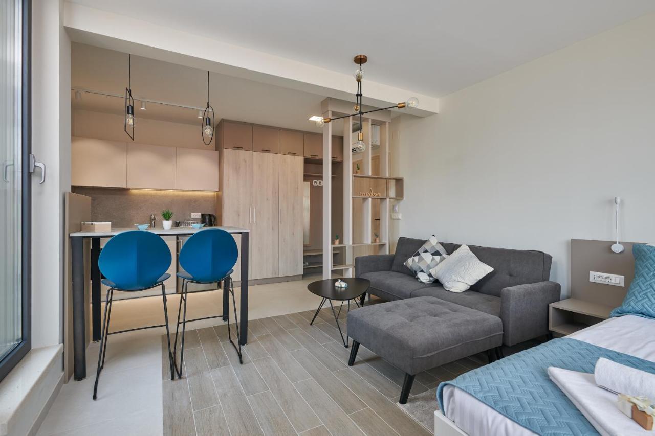 קאבטאט Tiffany Apartments מראה חיצוני תמונה